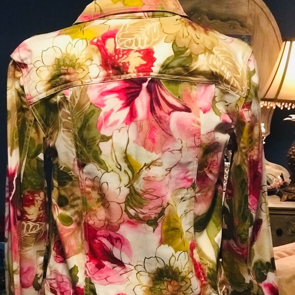 Jacket - Picture 2 of 3